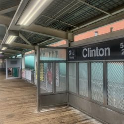 CTA - Clinton - Green&Pink Line - Station