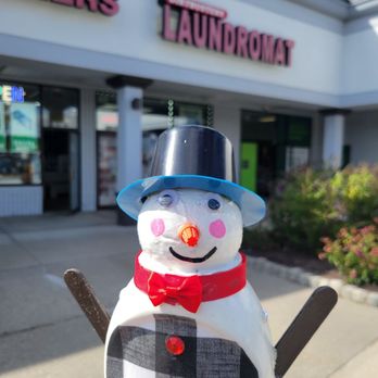 Sunshine Mall Laundromat - Snowman was here - Laundromat Near Me - Medford, New York Sunshine Mall Laundromat - Snowman was here - Laundromat Near Me - Medford, New York