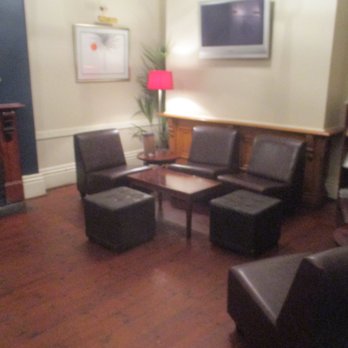 British Hotel - Lounge - Pub Food Near Me - North Adelaide, SA
