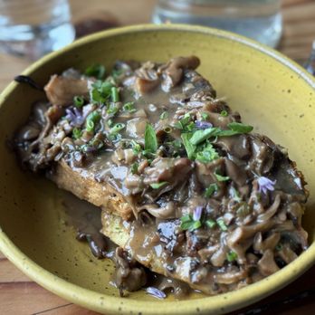 Feral - Biscuits and Gravy - Vegan Near Me - Portland, Oregon Feral - Biscuits and Gravy - Vegan Near Me - Portland, Oregon