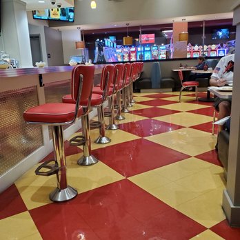Pit Stop Diner - Counter seating - Diners Near Me - Cabazon, California Pit Stop Diner - Counter seating - Diners Near Me - Cabazon, California