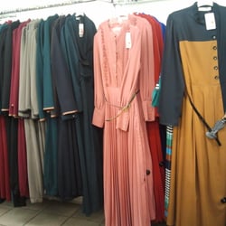 Manzaram - Die mosterd kleurige colour blocking jurk is echt geweldig!