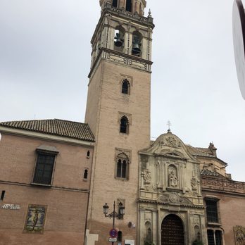 Iglesia de San Pedro - Churches Near Me - Seville, SE