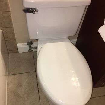 Emergency Plumbing Services - Old toilet. - Plumbing Near Me - Poway, California Emergency Plumbing Services - Old toilet. - Plumbing Near Me - Poway, California