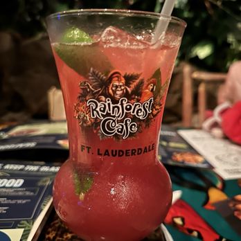 Rainforest Cafe - Strawberry mojito - American Near Me - Sunrise, Florida