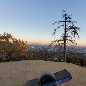 Floatified Onewheel Experience - Floatified OneWheel pic with the best view of LA! - Kids Activities Near Me Floatified Onewheel Experience - Floatified OneWheel pic with the best view of LA! - Kids Activities Near Me