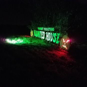 Sleepy Hollow Haunted Acres - Haunted Houses Near Me - Newtown, Pennsylvania