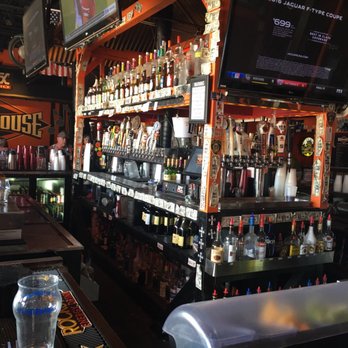 The Hideaway Grill - Great bar, great atmosphere. Beer is cold. No a/c though. Pretty good bar food. - American Near Me - Cave Creek, Arizona