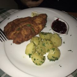 Gösser Stubn - Best cordon bleu we've had!