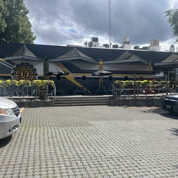 Hopworks Brewery - Outside of restaurant - Breweries Near Me - Portland, Oregon Hopworks Brewery - Outside of restaurant - Breweries Near Me - Portland, Oregon