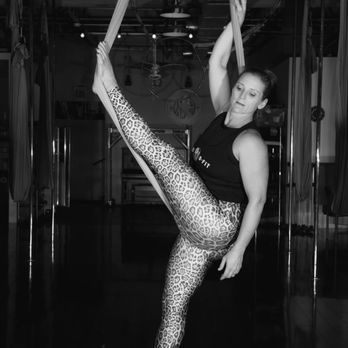Club B-FIT - Such an amazing stretch - need help with flexibility? Let Jen help! - Trainers Near Me - West Des Moines, Iowa Club B-FIT - Such an amazing stretch - need help with flexibility? Let Jen help! - Trainers Near Me - West Des Moines, Iowa