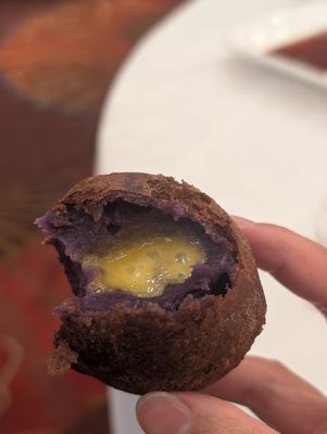 Tang Gong Seafood Restaurant 唐宫海鲜酒楼 by null