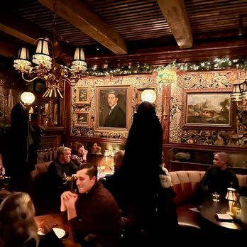 Armitage Alehouse - Pubs Near Me - Chicago, Illinois Armitage Alehouse - Pubs Near Me - Chicago, Illinois