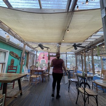 Leaping Lizard Cafe - Cafes Near Me - Virginia Beach, Virginia