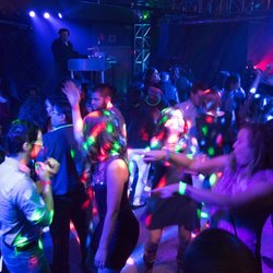 Djing 2017 New Years Party @ Discovery Ventura.