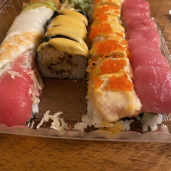 Sushi Tao - Rainbow, spider, dynamite, redwood - Japanese Near Me - Arcata, California