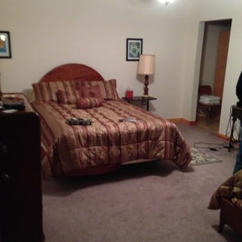 The Flint Hill Bed & Breakfast - Bed & Breakfast Near Me - White City, Kansas The Flint Hill Bed & Breakfast - Bed & Breakfast Near Me - White City, Kansas