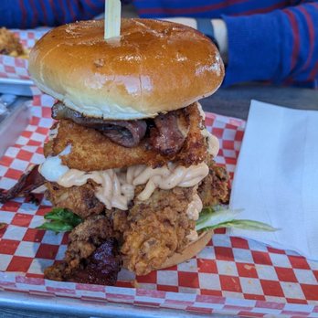 Gladiator Burger & Steak - Entertain Me - Burgers Near Me - Scarborough, Ontario