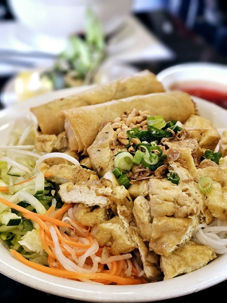 CORIANDER VIETNAMESE RESTAURANT Updated August 2024 1084 Photos