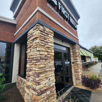 First Watch - Breakfast & Brunch Near Me - Fayetteville, Arkansas