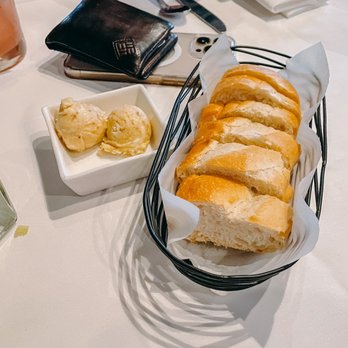 The Chalkboard Kitchen + Bar - The Chalkboard House Bread - New American Near Me - Tulsa, Oklahoma The Chalkboard Kitchen + Bar - The Chalkboard House Bread - New American Near Me - Tulsa, Oklahoma