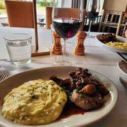 Theo's Steaks, Sides & Spirits - St. Michaels