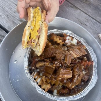 Motown Nates - Poutine and a dog - Burgers Near Me - Sault Ste. Marie, Michigan Motown Nates - Poutine and a dog - Burgers Near Me - Sault Ste. Marie, Michigan
