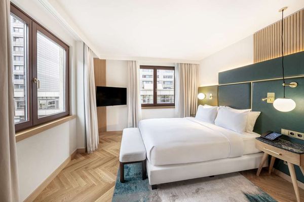 Hilton Berlin by null