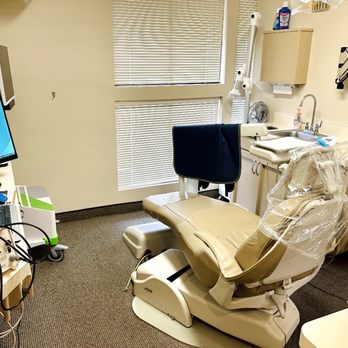Raissi Abbas DDS - Clean and comfortable dental space - Endodontists Near Me - Gilroy, California Raissi Abbas DDS - Clean and comfortable dental space - Endodontists Near Me - Gilroy, California