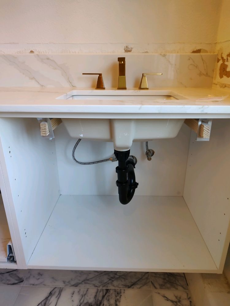 Slide of Gunnars Plumbing Services