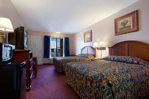 Photo of Travelodge Anaheim / Buena Park - Anaheim, CA, US.