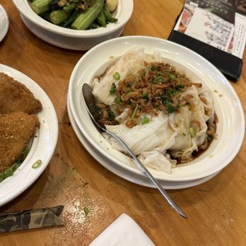 Koi Palace - Steam Chan Cun Noodles w/Dual Dried Shrimp - Dim Sum Near Me - Daly City, California