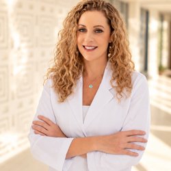 Acupuncture Vegas - Dr Alyssa Lichtenberger, OMD, serving Las Vegas since 2009