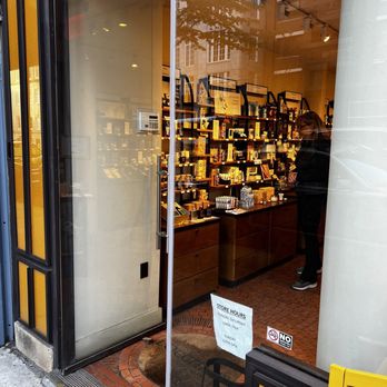 L'Occitane en Provence - Cosmetics & Beauty Supply Near Me - New York, New York