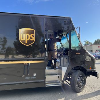 Postal Max Etc. - Good relationship with #UPS #UPS Driver - Shipping Centers Near Me - Rancho Palos Verdes, California Postal Max Etc. - Good relationship with #UPS #UPS Driver - Shipping Centers Near Me - Rancho Palos Verdes, California