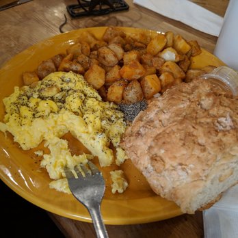 Maxine's Cafe & Bakery - Breakfast & Brunch Near Me - Bastrop, Texas Maxine's Cafe & Bakery - Breakfast & Brunch Near Me - Bastrop, Texas