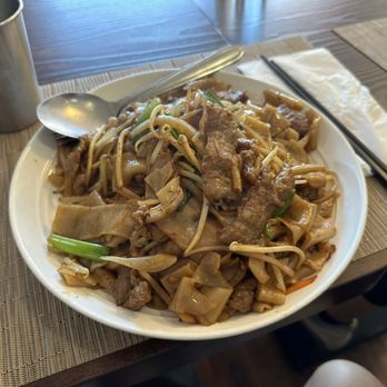 Pho Le - beef chow fun - Chinese Near Me - Berkeley, California