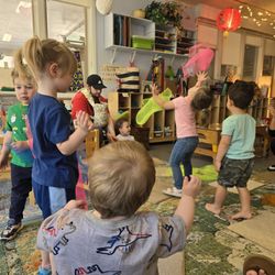 Tigard Playschool - Circle time dancing