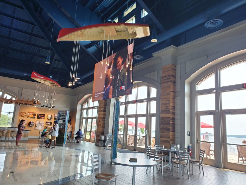 CHAMBER OF COMMERCE GENEVA AREA Updated August 2024 11 Photos 35