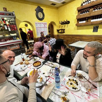 El Pezcador - Tapas Bars Near Me - Madrid, M