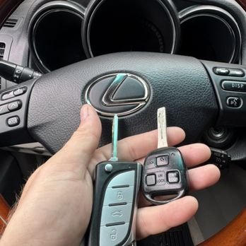 Northkey Locksmith - Programming new key for Lexus - Keys & Locksmiths Near Me - Vancouver, Washington Northkey Locksmith - Programming new key for Lexus - Keys & Locksmiths Near Me - Vancouver, Washington