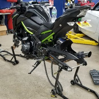 Broadway Performance - 2017 Z900 getting wheels power coated - Auto Repair Near Me - South Hackensack, New Jersey Broadway Performance - 2017 Z900 getting wheels power coated - Auto Repair Near Me - South Hackensack, New Jersey