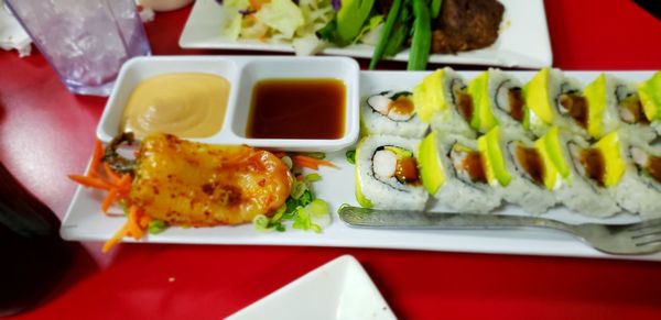 Luizon Mariscos y Sushi by null