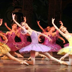 le ballet de la belle au bois dormant - Les fées et le corps de ballet