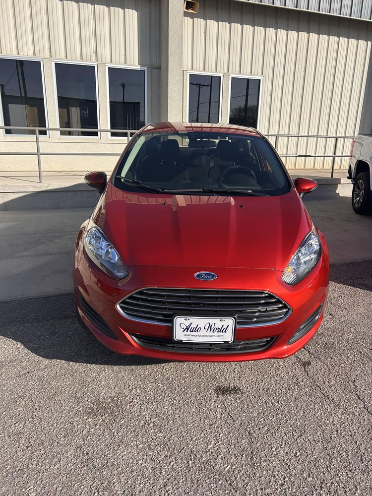 AUTO WORLD Updated July 2024 722 E 8th St, Hays, Kansas Used Car