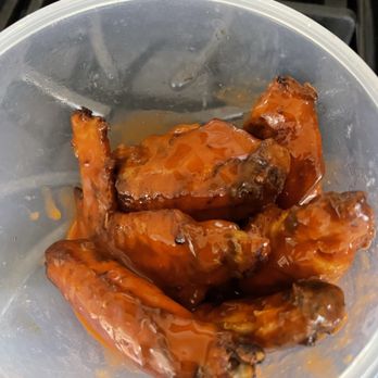 Pizza Buona - Wings after adding my own sauce. - Pizza Near Me - Los Angeles, California Pizza Buona - Wings after adding my own sauce. - Pizza Near Me - Los Angeles, California
