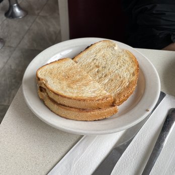 The Terminal Restaurant - Rye toast - Breakfast & Brunch Near Me - Willow Grove, Pennsylvania