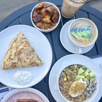 Cafe Astoria - Turkey swiss and apple crepe, Sunday Candy latte, Beehive smoothie bowl - Coffee & Tea Near Me - Saint Paul, Minnesota