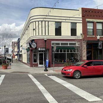 The SnakeBite Restaurant - Burgers Near Me - Idaho Falls, Idaho