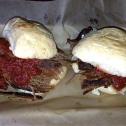 URBAN Brew and BBQ - Brisket sliders with spicy BBQ sauce
